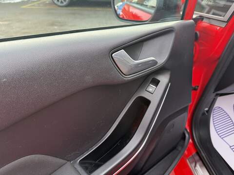 Ford Fiesta 1.0T EcoBoost MHEV ST-Line Edition Hatchback 5dr Petrol Manual Euro 6 (s/s) (125 ps) - U2159
