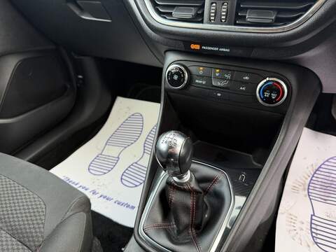 Ford Fiesta 1.0T EcoBoost GPF ST-Line Hatchback 5dr Petrol Manual Euro 6 (s/s) (140 ps) - U2165