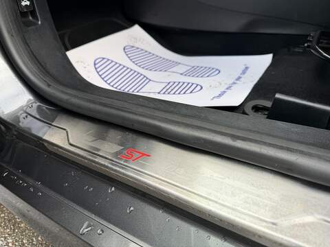 Ford Fiesta 1.0T EcoBoost GPF ST-Line Hatchback 5dr Petrol Manual Euro 6 (s/s) (140 ps) - U2165