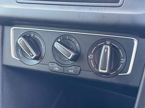 Volkswagen Polo 1.2 TSI Match Edition Hatchback 3dr Petrol Manual Euro 6 (s/s) (90 ps) - U2168