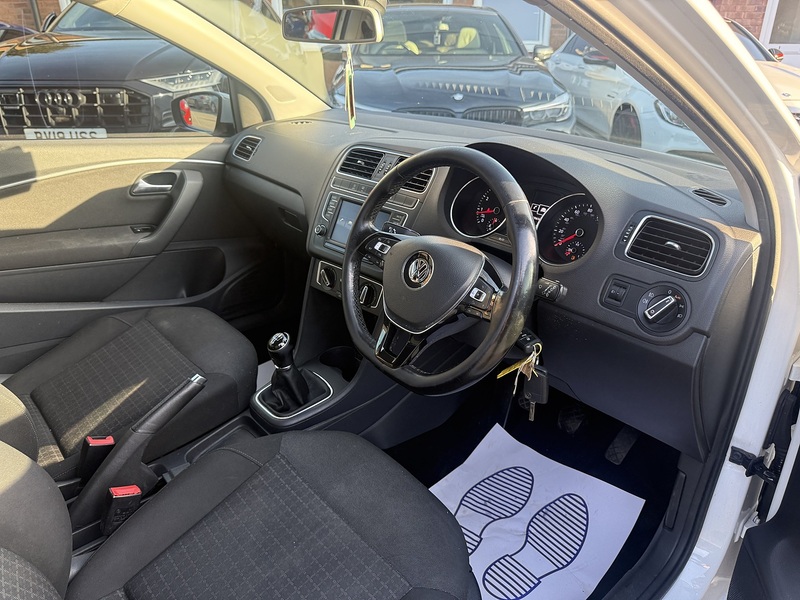 Volkswagen Polo 1.2 TSI Match Edition Hatchback 3dr Petrol Manual Euro 6 (s/s) (90 ps) - U2168