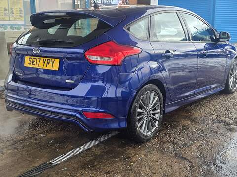Ford Focus 1.0T EcoBoost ST-Line Hatchback 5dr Petrol Auto Euro 6 (s/s) (125 ps) - U2171