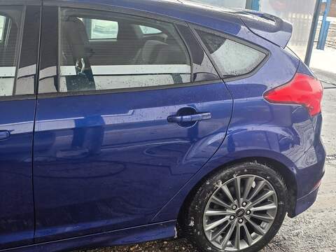 Ford Focus 1.0T EcoBoost ST-Line Hatchback 5dr Petrol Auto Euro 6 (s/s) (125 ps) - U2171