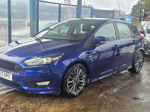 Ford Focus 1.0T EcoBoost ST-Line Hatchback 5dr Petrol Auto Euro 6 (s/s) (125 ps) - U2171