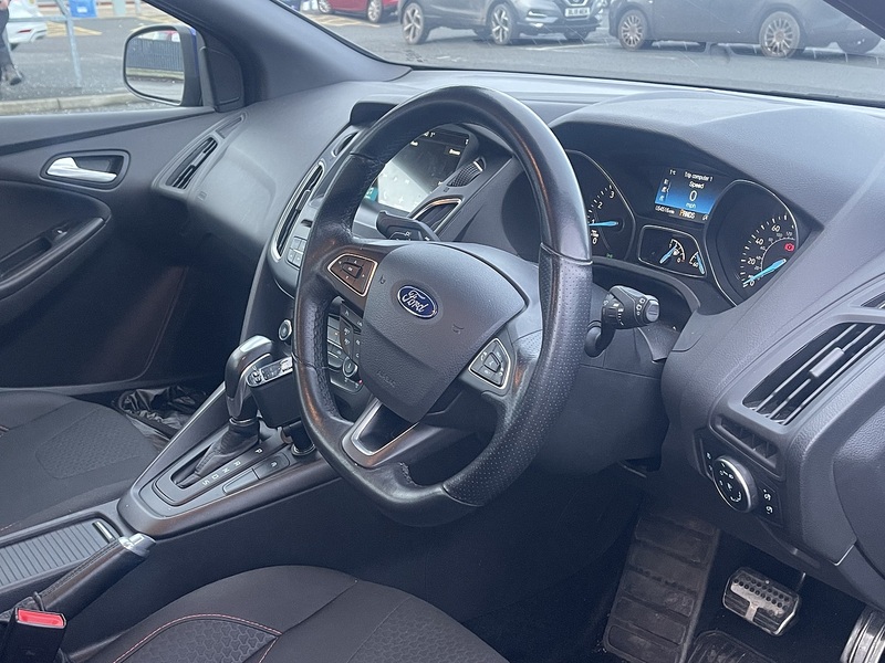 Ford Focus 1.0T EcoBoost ST-Line Hatchback 5dr Petrol Auto Euro 6 (s/s) (125 ps) - U2171