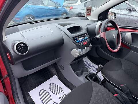 Peugeot 107 1.0 12V Urban Hatchback 5dr Petrol Manual Euro 5 (68 ps) - U2175