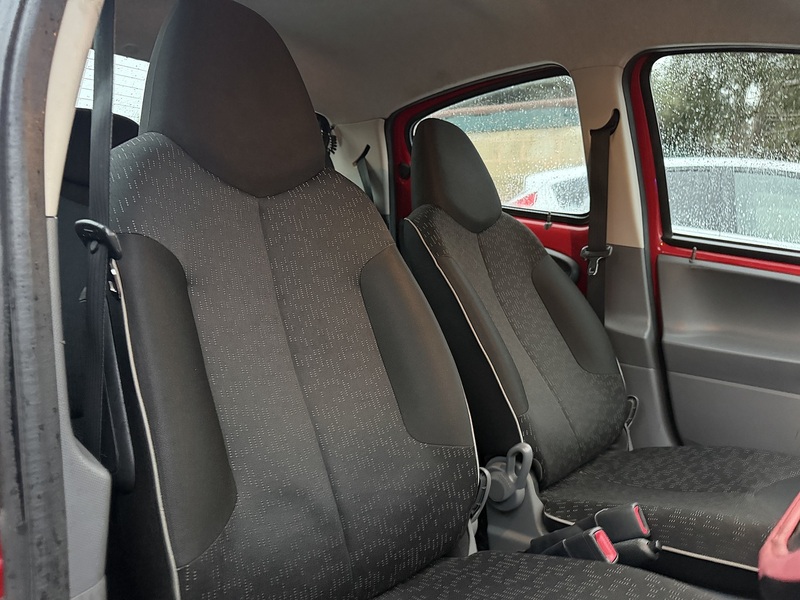 Peugeot 107 1.0 12V Urban Hatchback 5dr Petrol Manual Euro 5 (68 ps) - U2175