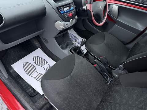 Peugeot 107 1.0 12V Urban Hatchback 5dr Petrol Manual Euro 5 (68 ps) - U2175