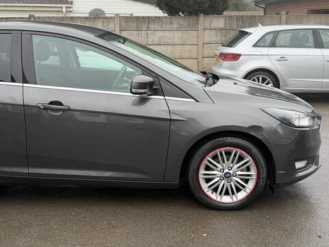 Ford Focus 1.0T EcoBoost Zetec Edition Hatchback 5dr Petrol Auto Euro 6 (s/s) (125 ps) - U2178