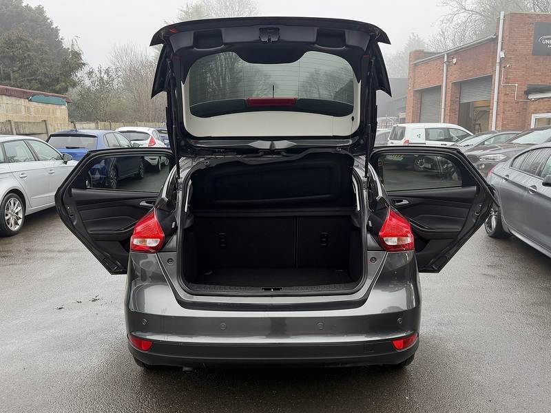 Ford Focus 1.0T EcoBoost Zetec Edition Hatchback 5dr Petrol Auto Euro 6 (s/s) (125 ps) - U2178