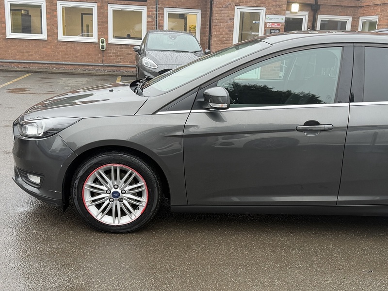 Ford Focus 1.0T EcoBoost Zetec Edition Hatchback 5dr Petrol Auto Euro 6 (s/s) (125 ps) - U2178