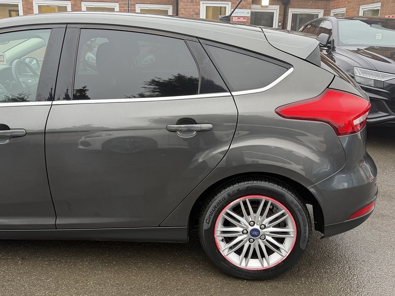 Ford Focus 1.0T EcoBoost Zetec Edition Hatchback 5dr Petrol Auto Euro 6 (s/s) (125 ps) - U2178