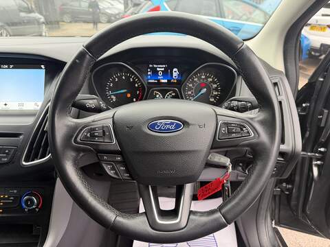 Ford Focus 1.0T EcoBoost Zetec Edition Hatchback 5dr Petrol Auto Euro 6 (s/s) (125 ps) - U2178