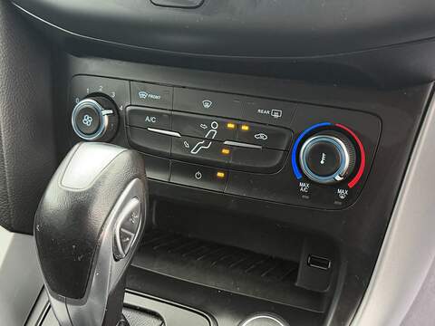 Ford Focus 1.0T EcoBoost Zetec Edition Hatchback 5dr Petrol Auto Euro 6 (s/s) (125 ps) - U2178