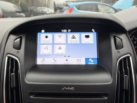 Ford Focus 1.0T EcoBoost Zetec Edition Hatchback 5dr Petrol Auto Euro 6 (s/s) (125 ps) - U2178
