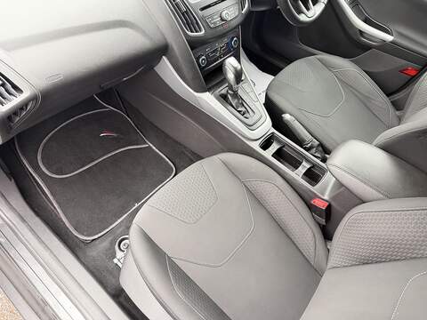 Ford Focus 1.0T EcoBoost Zetec Edition Hatchback 5dr Petrol Auto Euro 6 (s/s) (125 ps) - U2178