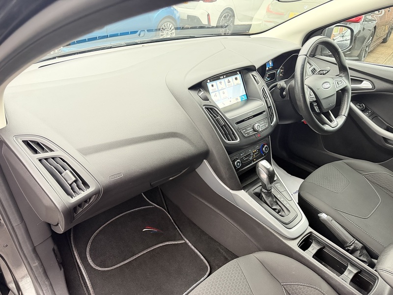 Ford Focus 1.0T EcoBoost Zetec Edition Hatchback 5dr Petrol Auto Euro 6 (s/s) (125 ps) - U2178
