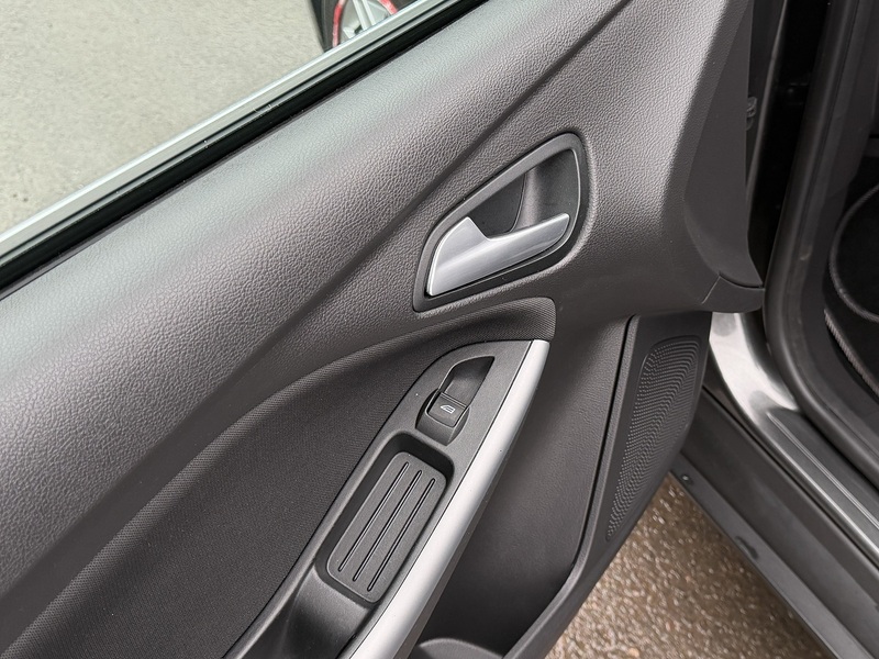 Ford Focus 1.0T EcoBoost Zetec Edition Hatchback 5dr Petrol Auto Euro 6 (s/s) (125 ps) - U2178