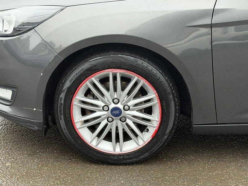 Ford Focus 1.0T EcoBoost Zetec Edition Hatchback 5dr Petrol Auto Euro 6 (s/s) (125 ps) - U2178