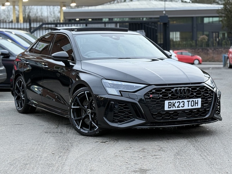 Audi RS3 2.5 TFSI Vorsprung Saloon 4dr Petrol S Tronic quattro Euro 6 (s/s) (400 ps) - U2194