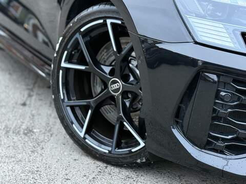 Audi RS3 2.5 TFSI Vorsprung Saloon 4dr Petrol S Tronic quattro Euro 6 (s/s) (400 ps) - U2194