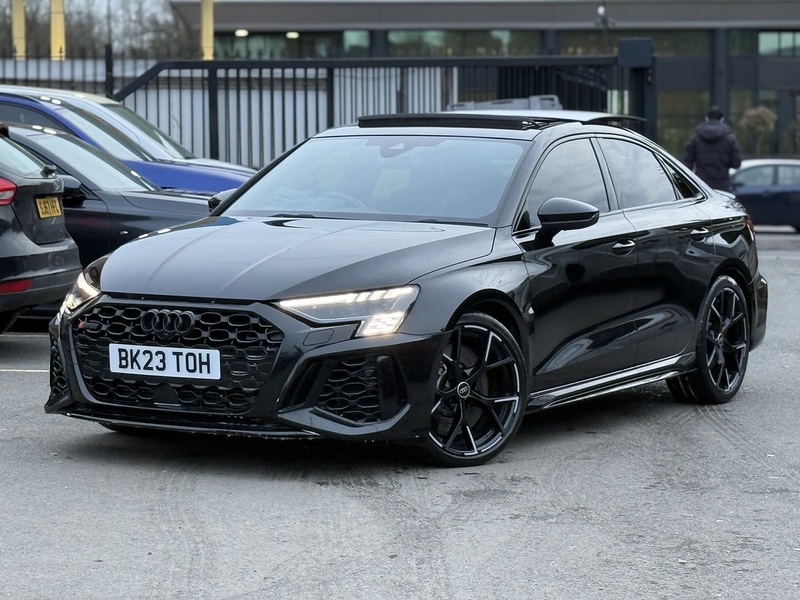 Audi RS3 2.5 TFSI Vorsprung Saloon 4dr Petrol S Tronic quattro Euro 6 (s/s) (400 ps) - U2194