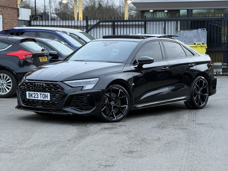Audi RS3 2.5 TFSI Vorsprung Saloon 4dr Petrol S Tronic quattro Euro 6 (s/s) (400 ps) - U2194