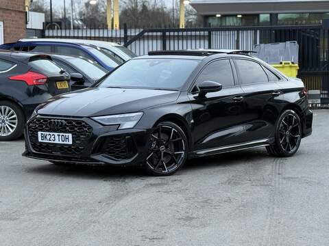 Audi RS3 2.5 TFSI Vorsprung Saloon 4dr Petrol S Tronic quattro Euro 6 (s/s) (400 ps) - U2194