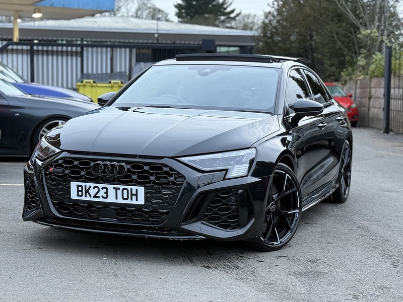 Audi RS3 2.5 TFSI Vorsprung Saloon 4dr Petrol S Tronic quattro Euro 6 (s/s) (400 ps) - U2194