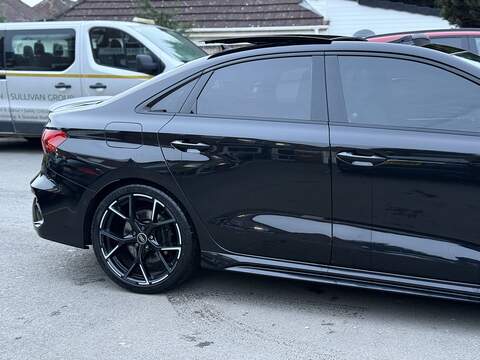 Audi RS3 2.5 TFSI Vorsprung Saloon 4dr Petrol S Tronic quattro Euro 6 (s/s) (400 ps) - U2194
