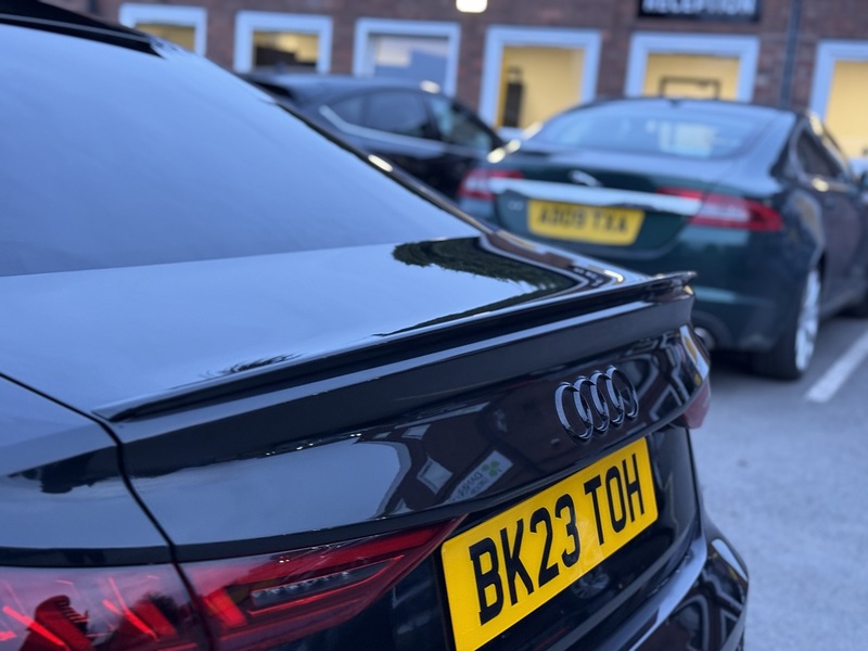 Audi RS3 2.5 TFSI Vorsprung Saloon 4dr Petrol S Tronic quattro Euro 6 (s/s) (400 ps) - U2194