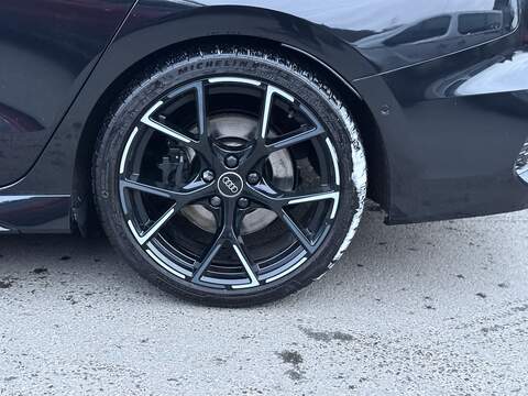 Audi RS3 2.5 TFSI Vorsprung Saloon 4dr Petrol S Tronic quattro Euro 6 (s/s) (400 ps) - U2194