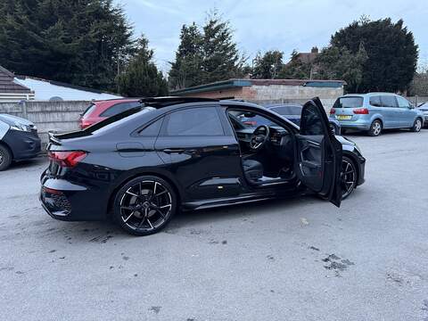 Audi RS3 2.5 TFSI Vorsprung Saloon 4dr Petrol S Tronic quattro Euro 6 (s/s) (400 ps) - U2194