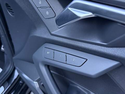 Audi RS3 2.5 TFSI Vorsprung Saloon 4dr Petrol S Tronic quattro Euro 6 (s/s) (400 ps) - U2194