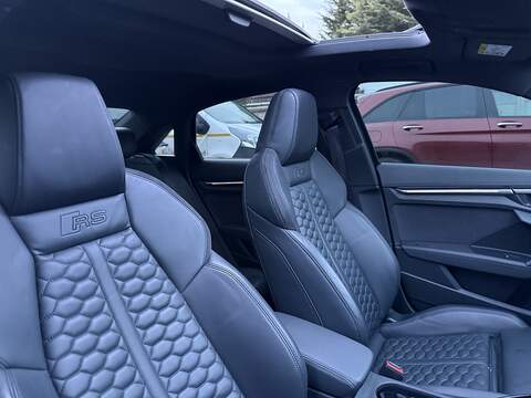 Audi RS3 2.5 TFSI Vorsprung Saloon 4dr Petrol S Tronic quattro Euro 6 (s/s) (400 ps) - U2194