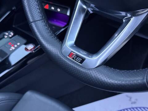 Audi RS3 2.5 TFSI Vorsprung Saloon 4dr Petrol S Tronic quattro Euro 6 (s/s) (400 ps) - U2194
