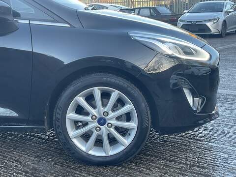 Ford Fiesta 1.0T EcoBoost Titanium Hatchback 5dr Petrol Auto Euro 6 (s/s) (100 ps) - U2213