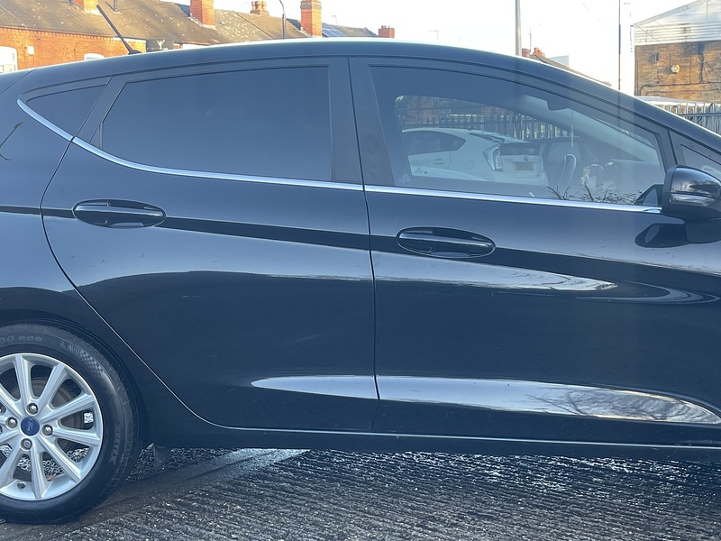 Ford Fiesta 1.0T EcoBoost Titanium Hatchback 5dr Petrol Auto Euro 6 (s/s) (100 ps) - U2213