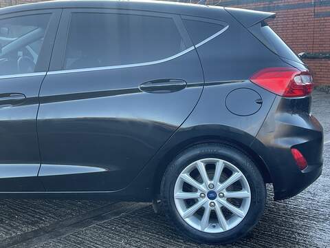 Ford Fiesta 1.0T EcoBoost Titanium Hatchback 5dr Petrol Auto Euro 6 (s/s) (100 ps) - U2213