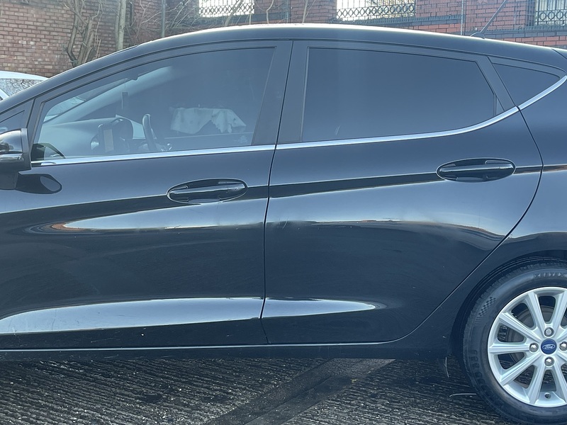 Ford Fiesta 1.0T EcoBoost Titanium Hatchback 5dr Petrol Auto Euro 6 (s/s) (100 ps) - U2213