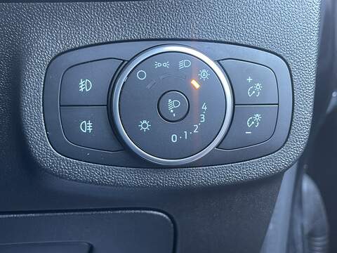 Ford Fiesta 1.0T EcoBoost Titanium Hatchback 5dr Petrol Auto Euro 6 (s/s) (100 ps) - U2213