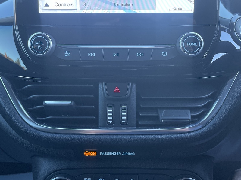 Ford Fiesta 1.0T EcoBoost Titanium Hatchback 5dr Petrol Auto Euro 6 (s/s) (100 ps) - U2213