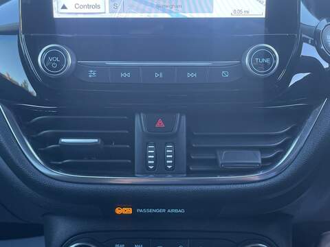 Ford Fiesta 1.0T EcoBoost Titanium Hatchback 5dr Petrol Auto Euro 6 (s/s) (100 ps) - U2213