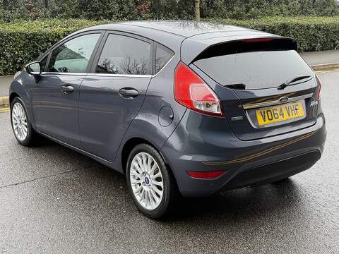 Ford Fiesta 1.0T EcoBoost Titanium Hatchback 5dr Petrol Powershift Euro 5 (100 ps) - U2215