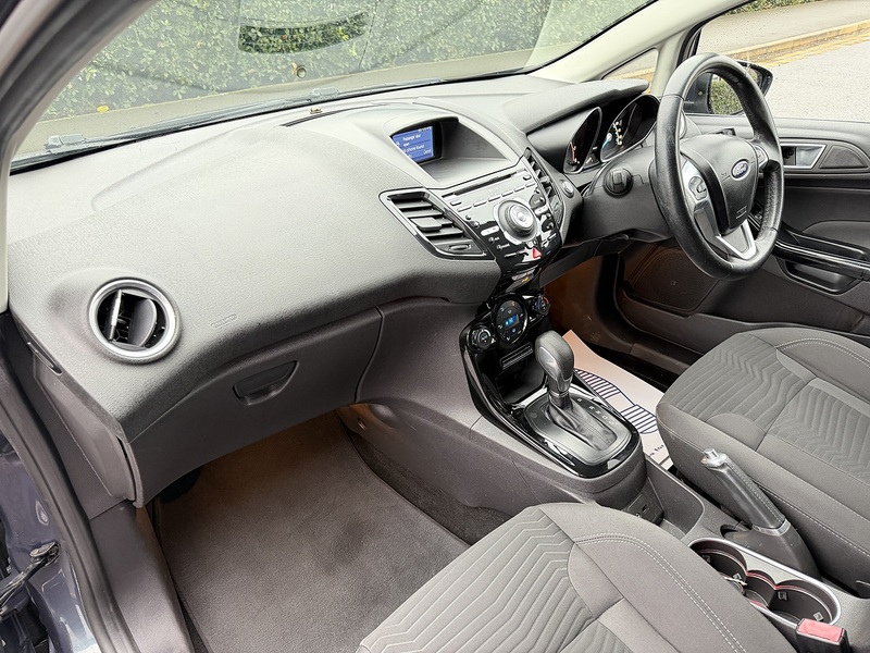 Ford Fiesta 1.0T EcoBoost Titanium Hatchback 5dr Petrol Powershift Euro 5 (100 ps) - U2215