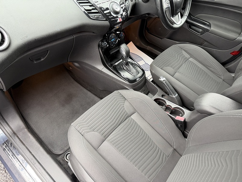 Ford Fiesta 1.0T EcoBoost Titanium Hatchback 5dr Petrol Powershift Euro 5 (100 ps) - U2215