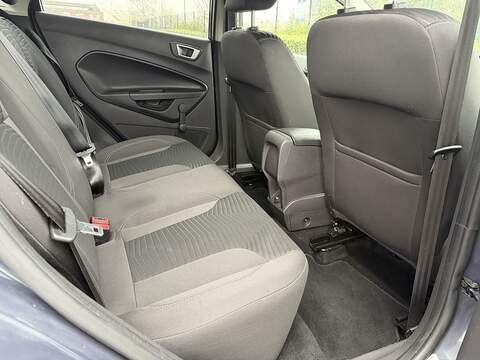 Ford Fiesta 1.0T EcoBoost Titanium Hatchback 5dr Petrol Powershift Euro 5 (100 ps) - U2215