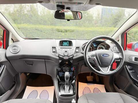 Ford Fiesta 1.0T EcoBoost Zetec Hatchback 5dr Petrol Powershift Euro 5 (100 ps) - U2218