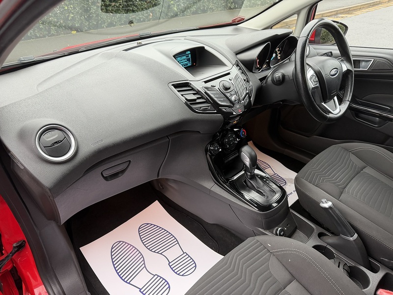 Ford Fiesta 1.0T EcoBoost Zetec Hatchback 5dr Petrol Powershift Euro 5 (100 ps) - U2218