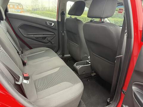 Ford Fiesta 1.0T EcoBoost Zetec Hatchback 5dr Petrol Powershift Euro 5 (100 ps) - U2218